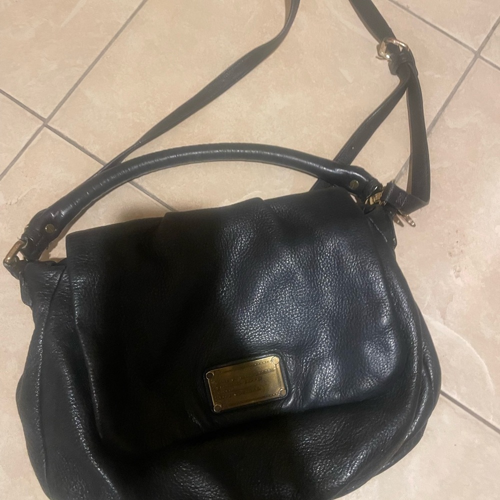 Marc Jacob black leather crossover top handle bag